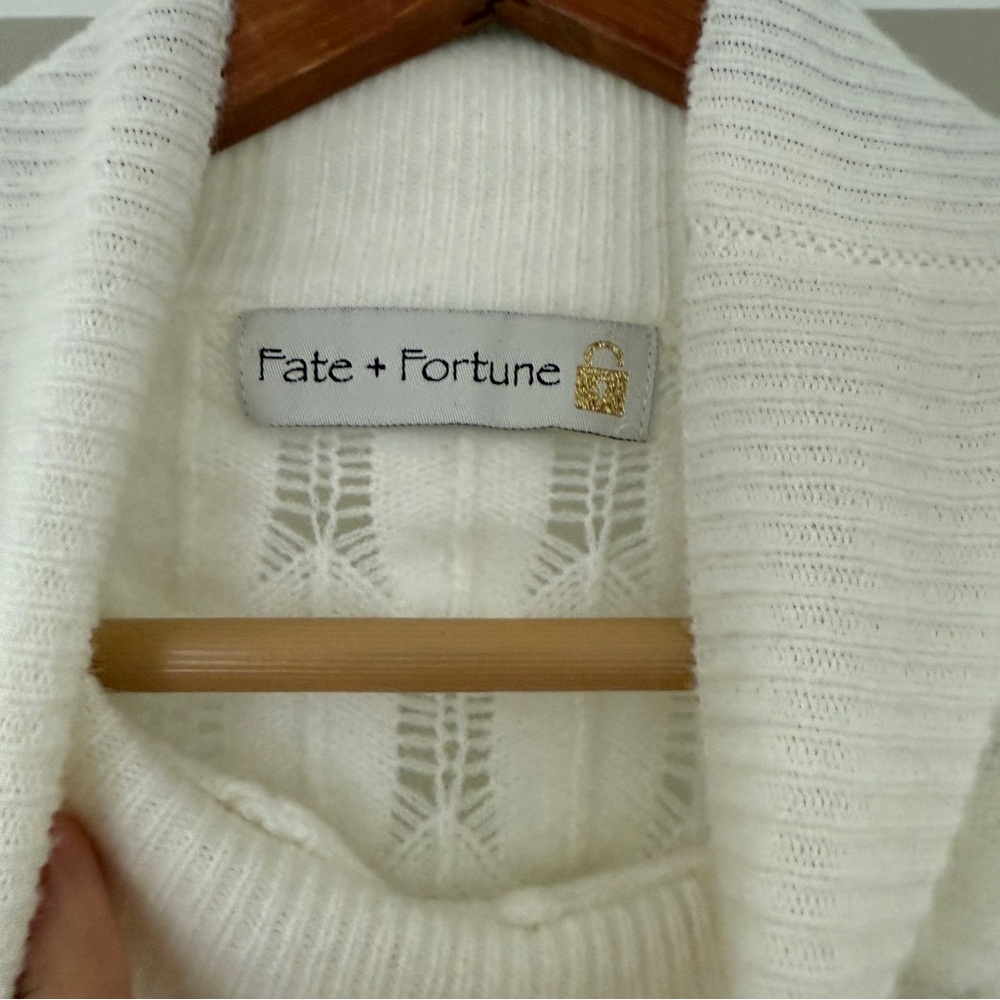Feather Inspired Detail Bell Sleeve Sweater - Picture 3 of 4